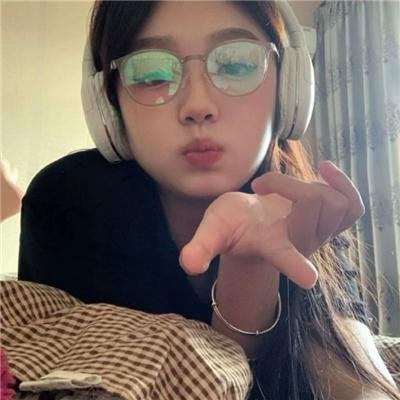 爱在初春惊变时